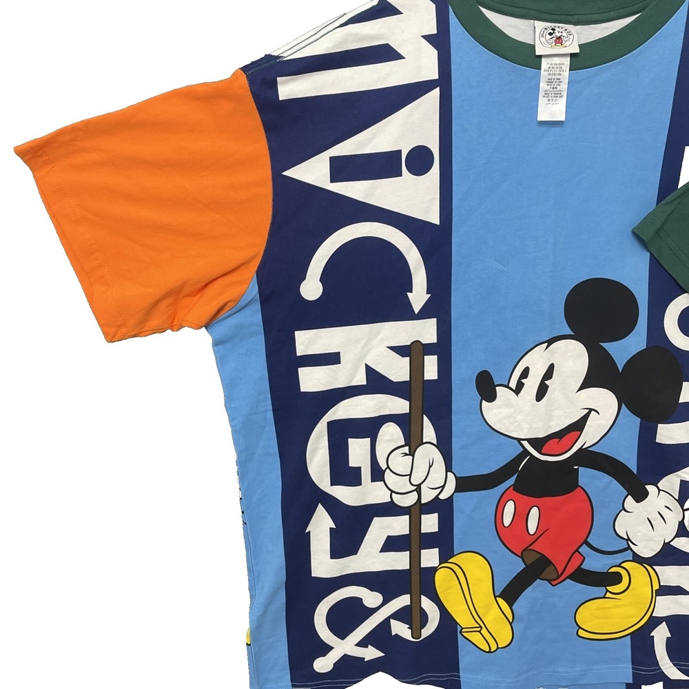 2024 Disney‎ Mickey Mouse & Friends Mickey & Co T-Shirt Men's XXL Graphic Tee - Picture 3 of 12
